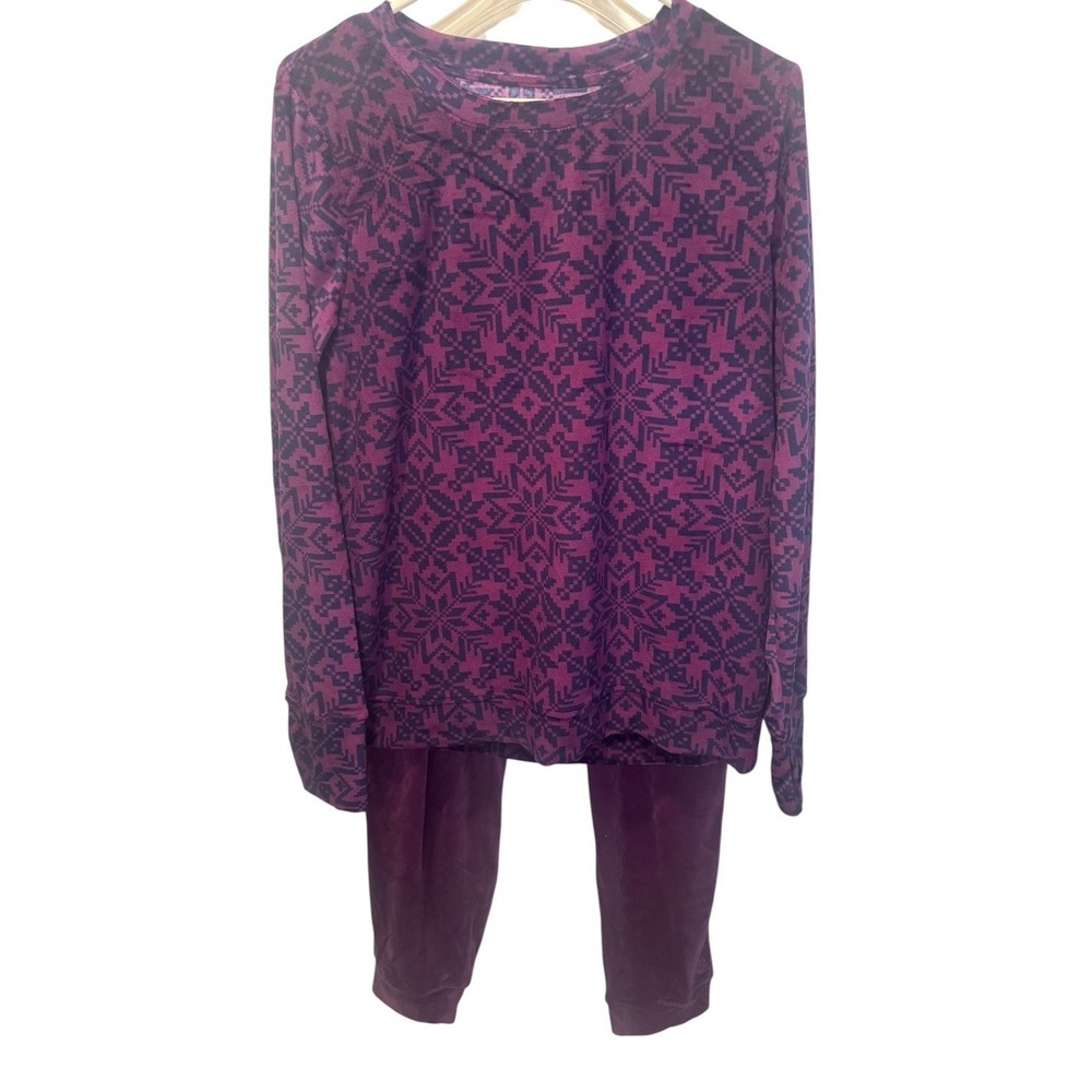 Cuddl Duds Women Purple Pajama Set Snowflake Velour Joggers M NEW Loungewear